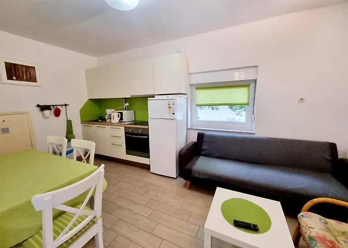 Ara-zarok Ferienhaus